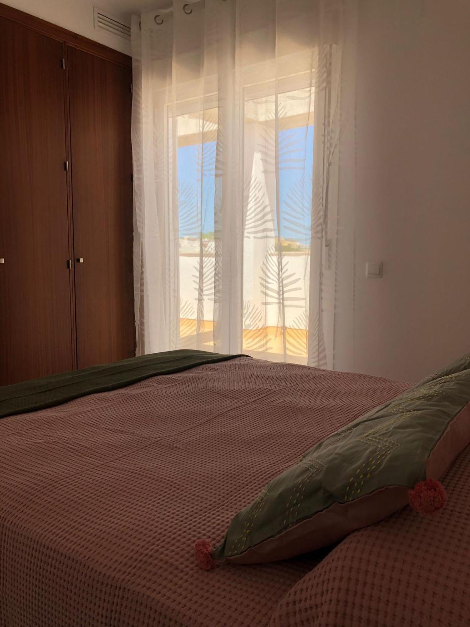 Atico 1 Dormitorio Con Terraza En Calle Vicente Aleixandre Cádiz Buitenkant foto